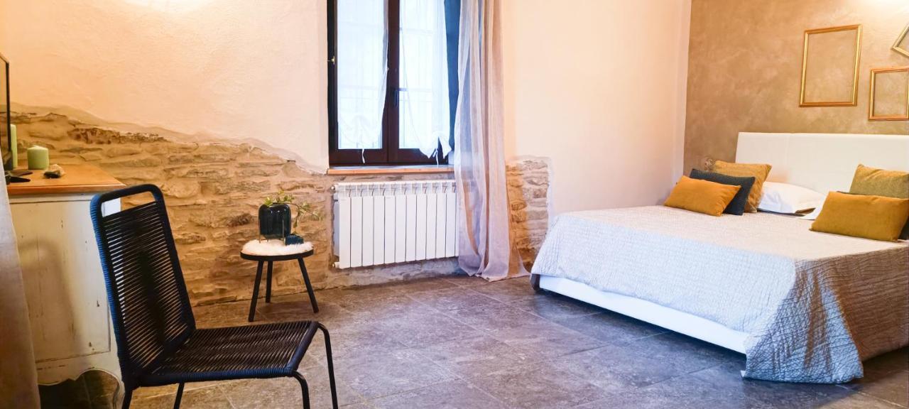 Bed and Breakfast A Casa Di Anna Cortemilia Exterior foto
